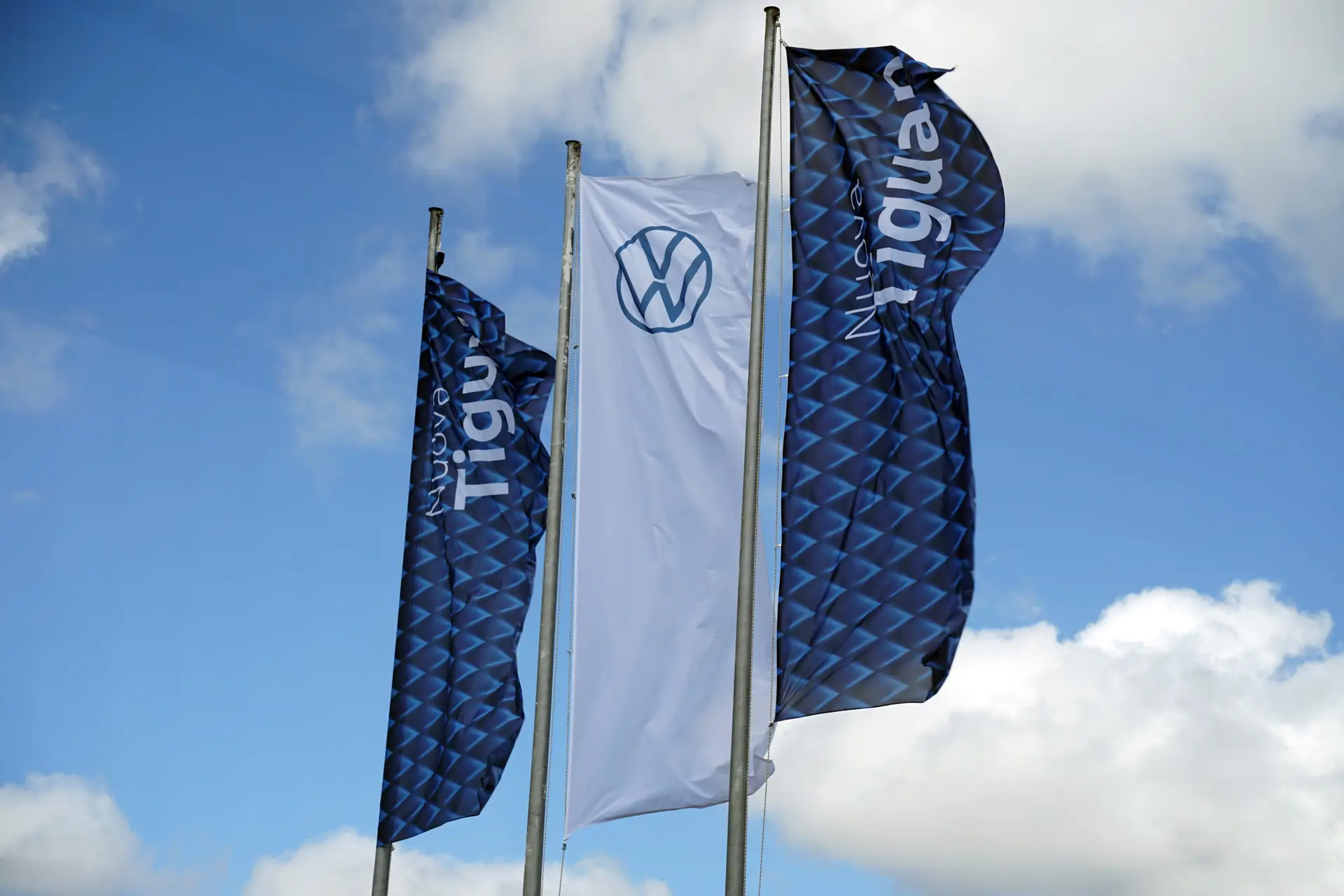 Esterni Concessionaria Volkswagen Carbonia e Oristano