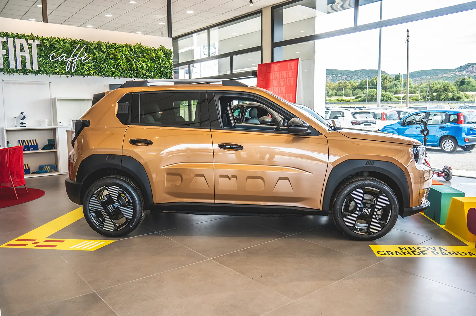 Fiat-Salone-Lai-Automobili-Grande-Panda